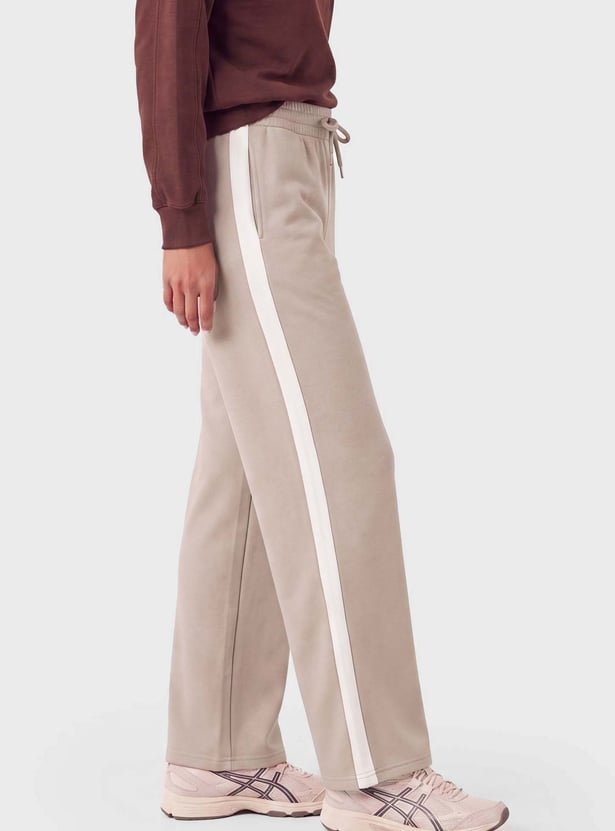 Women Solid Sports Track Pants