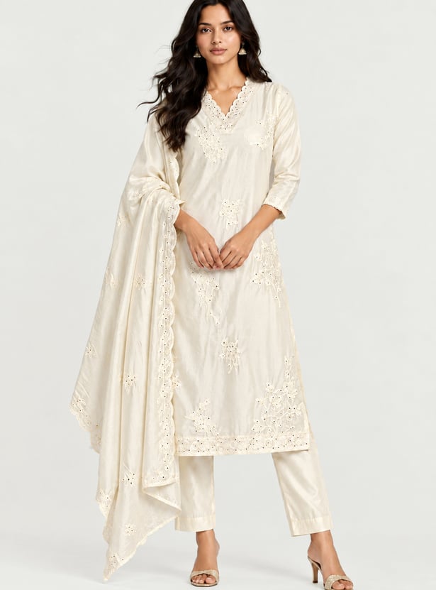 Women Embroidered Straight Kurta Set