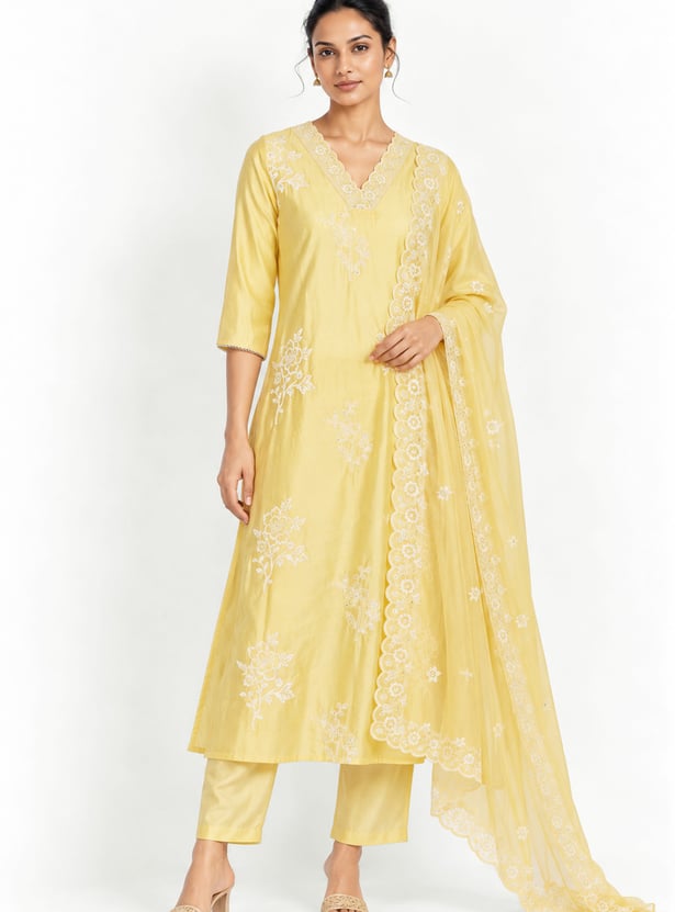 Women Embroidered Straight Kurta Set