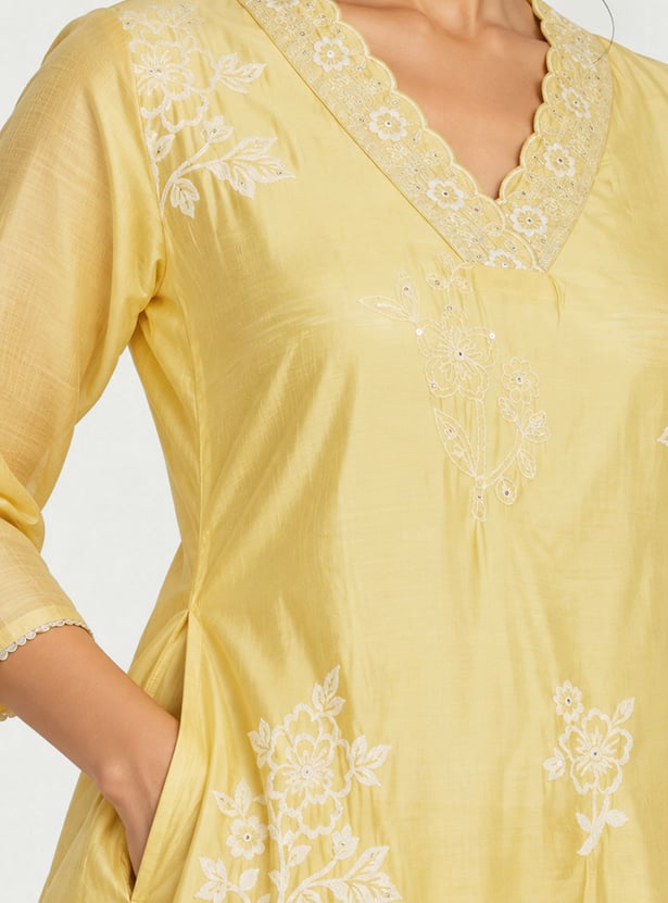 Women Embroidered Straight Kurta Set