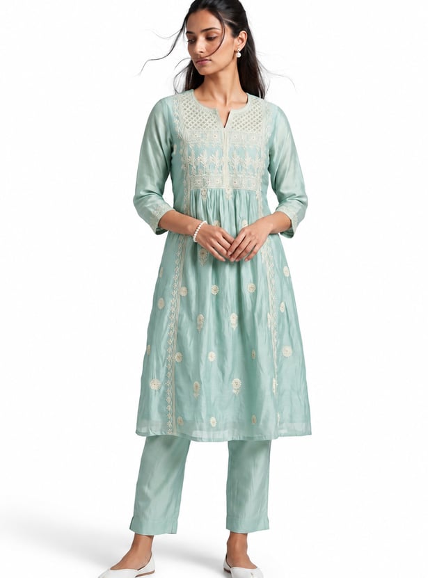 Women Embroidered Straight Kurta Set
