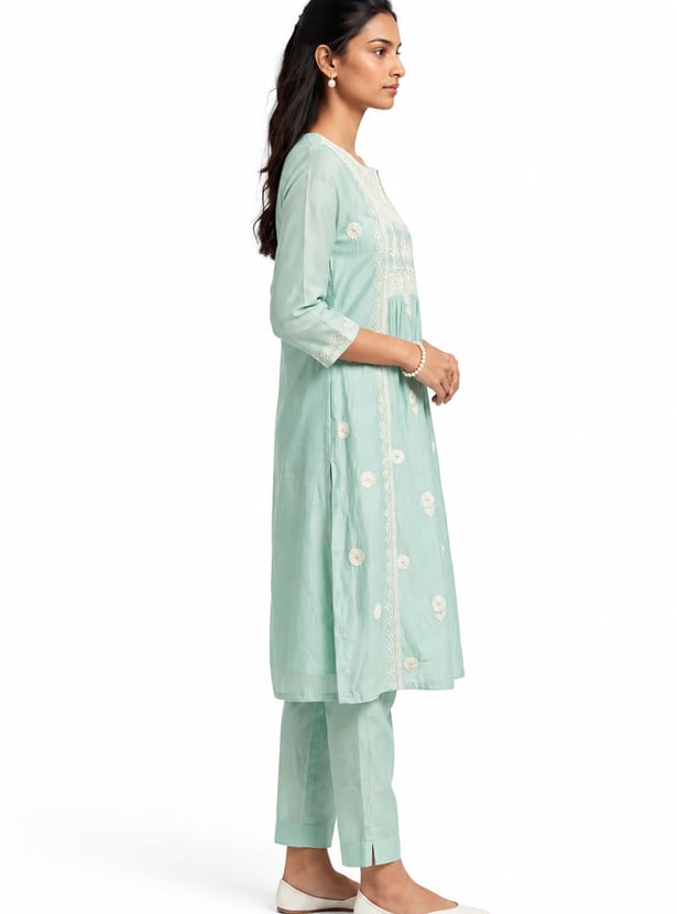 Women Embroidered Straight Kurta Set
