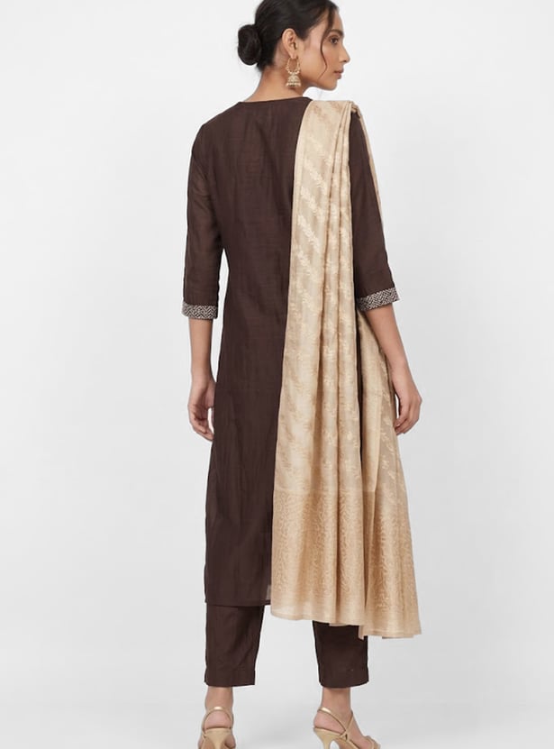 Women Embroidered Straight A-Line Set
