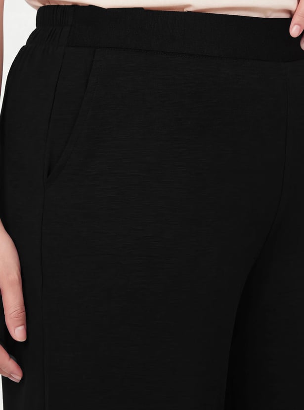Women Wide-Leg Pull-on Trousers