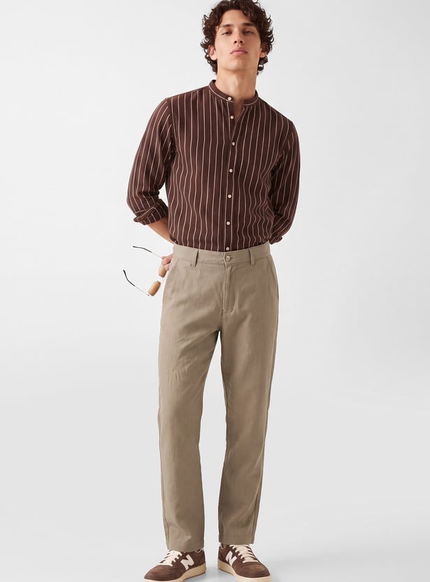 Men Solid Regular Fit Trousers