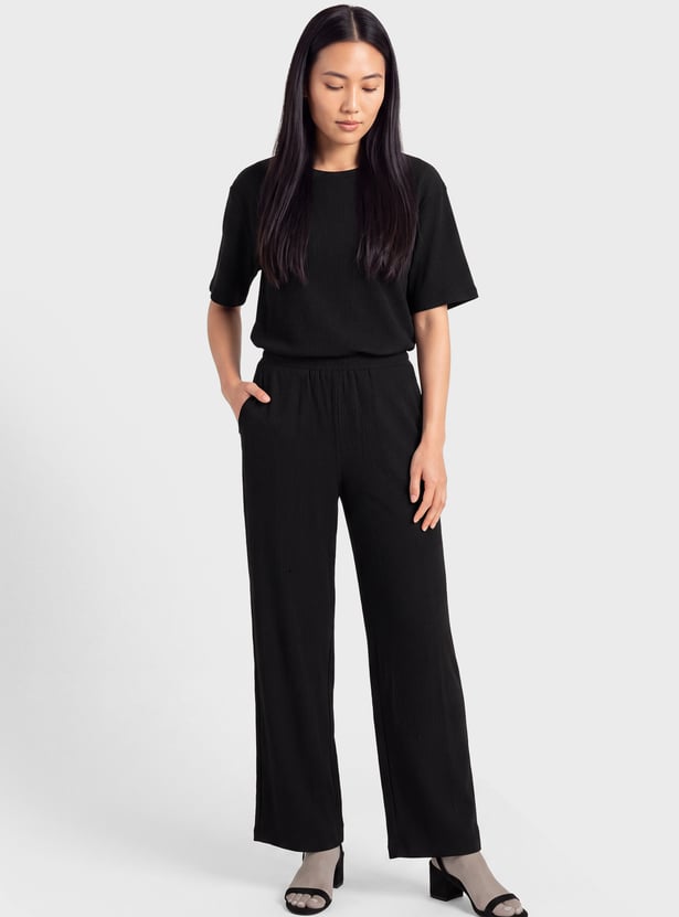 Women Textured Pull-on Pants