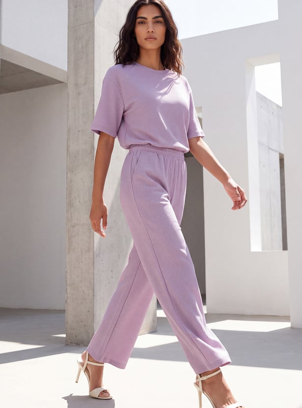 Women Textured Pull-on Pants