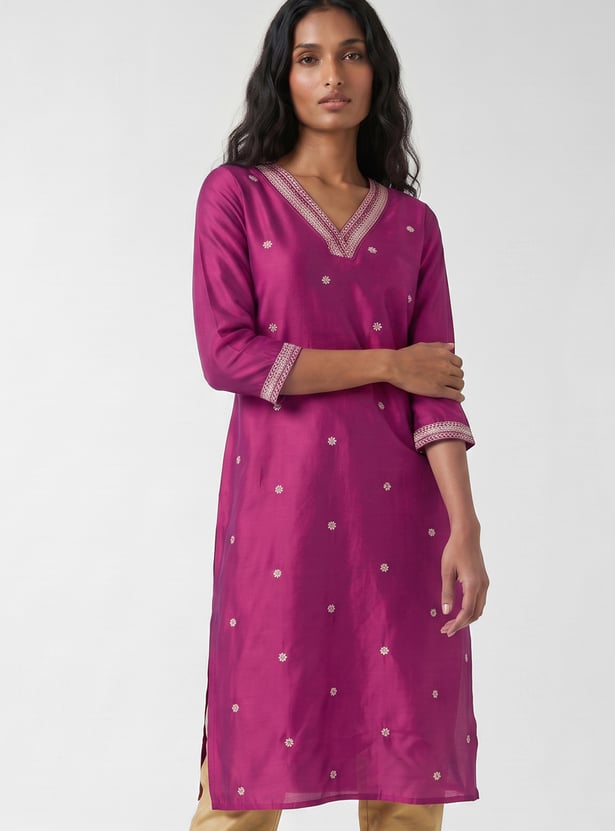 Women Embroidered Straight Kurta