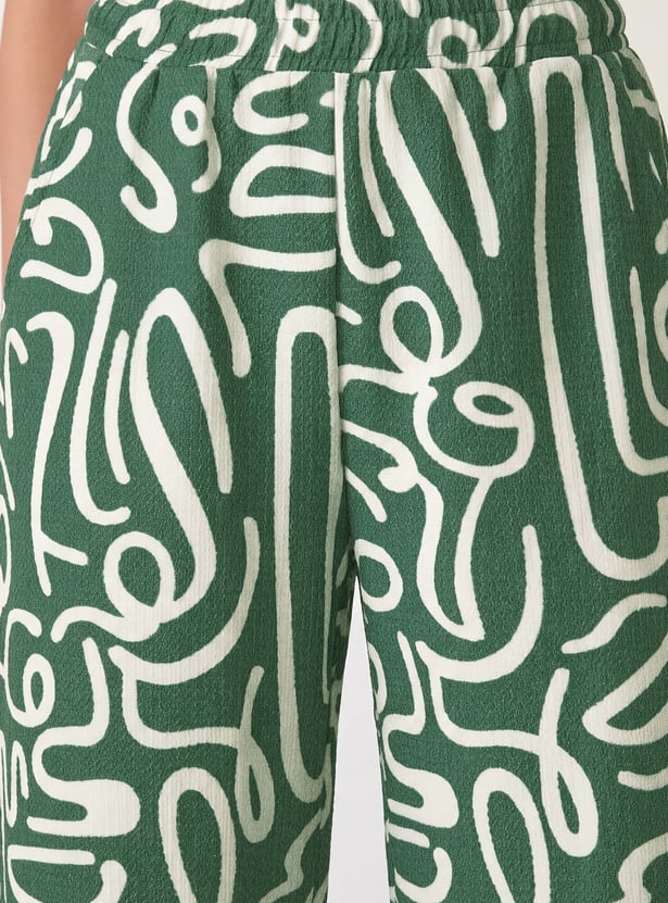 Women Printed Pull-On Pants