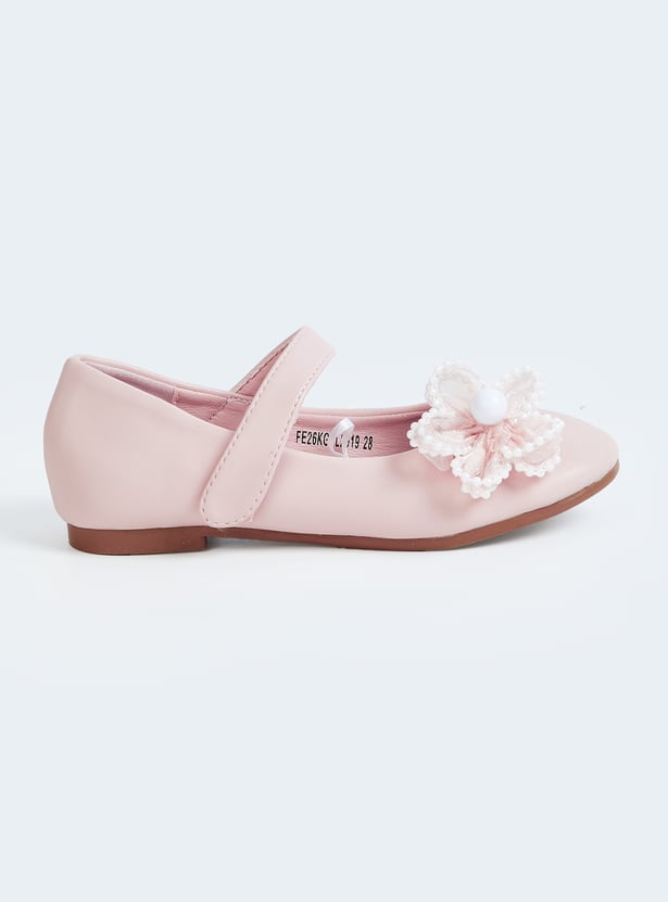 Girls Floral Applique Design Mary Janes