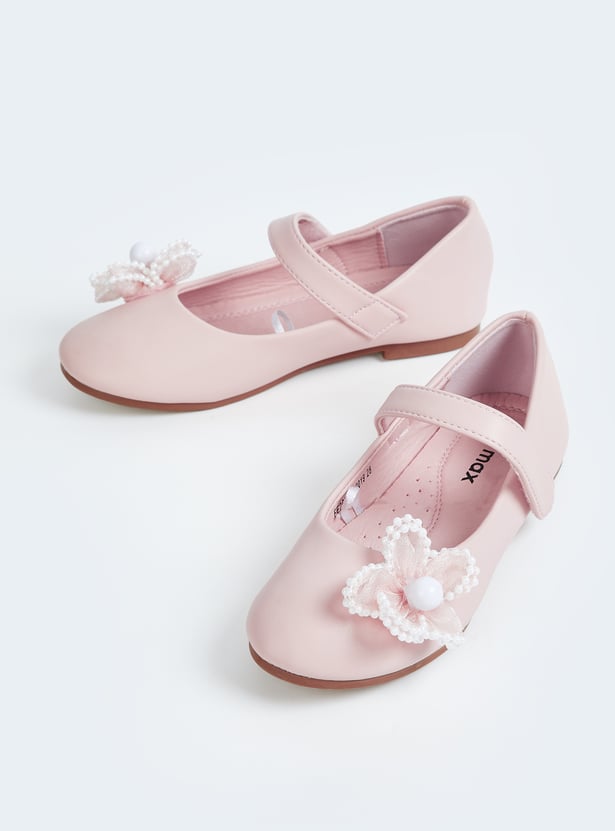 Girls Floral Applique Design Mary Janes