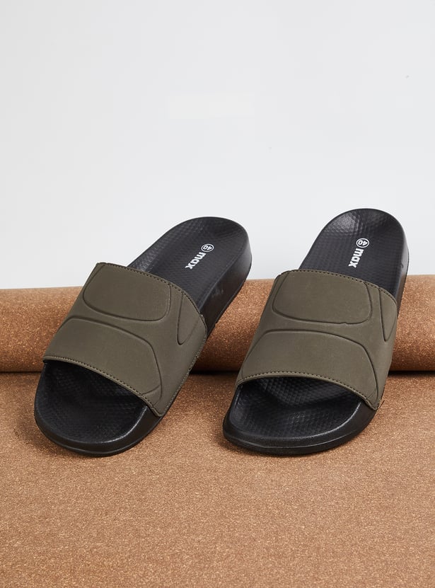 Men Embossed Sliders