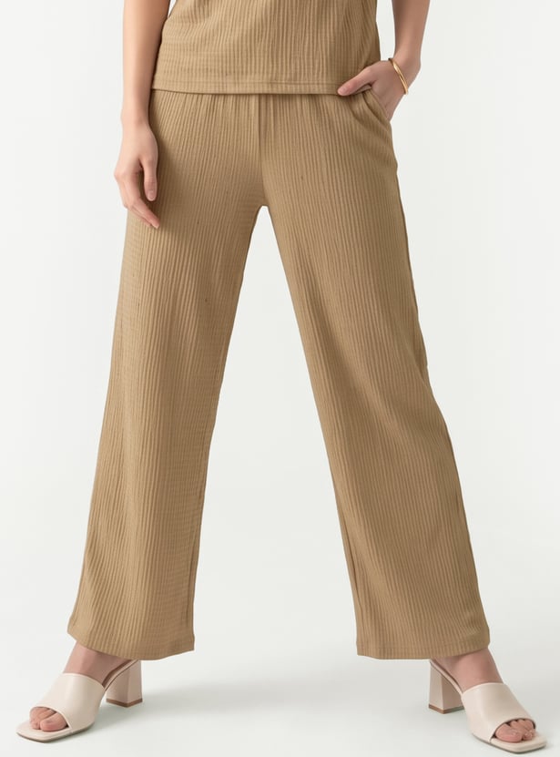 Women Textured Pull-On Pants