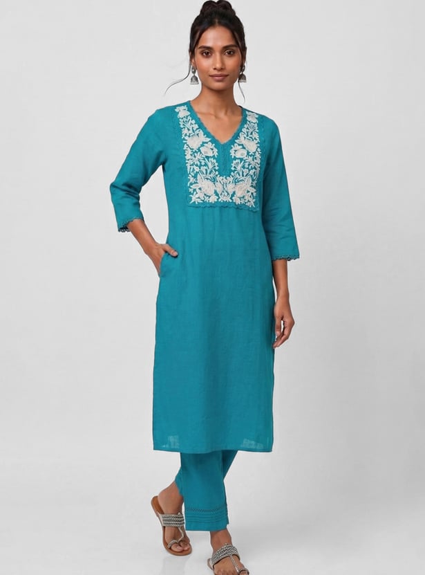 Women Embroidered Straight Kurta Set
