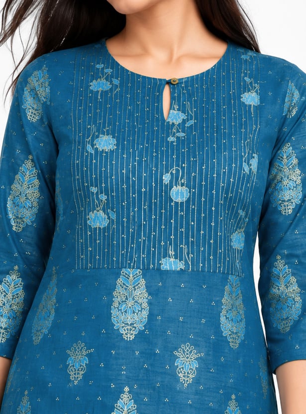 Women Foil Printed Straight Kurta Set