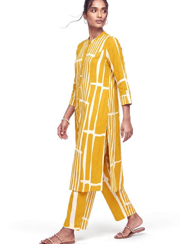 Women Printed Straight Kurta Set