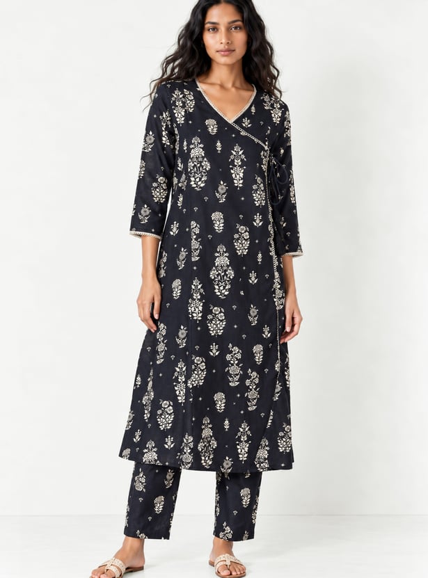 Women Printed Angrakha Kurta Set