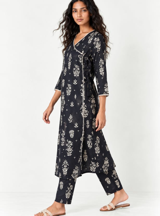 Women Printed Angrakha Kurta Set