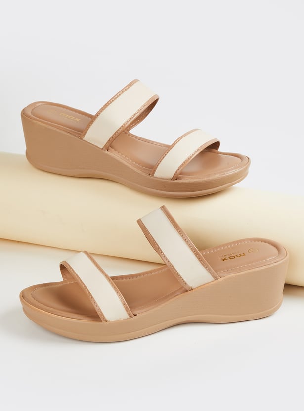Women Contrast Strap Wedges