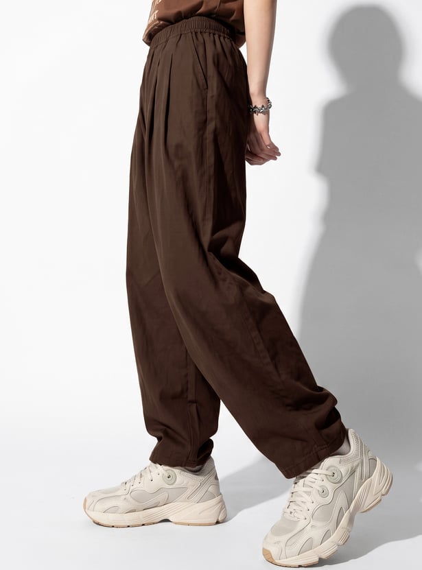 URB_N Women Barrel Fit Pull-On Trousers