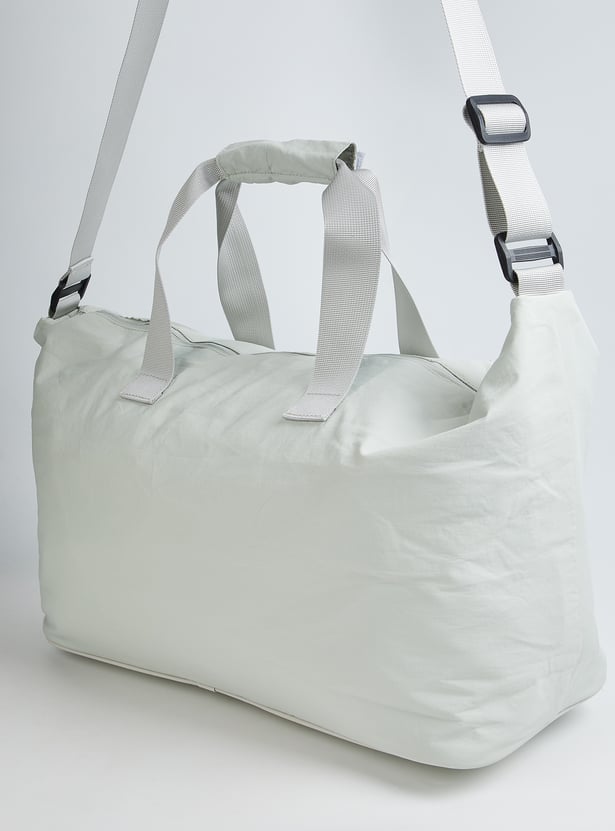 Women Solid Athleisure Gym Bag
