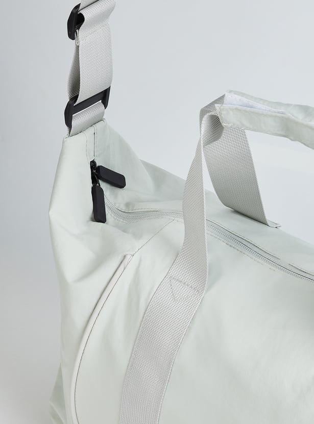 Women Solid Athleisure Gym Bag