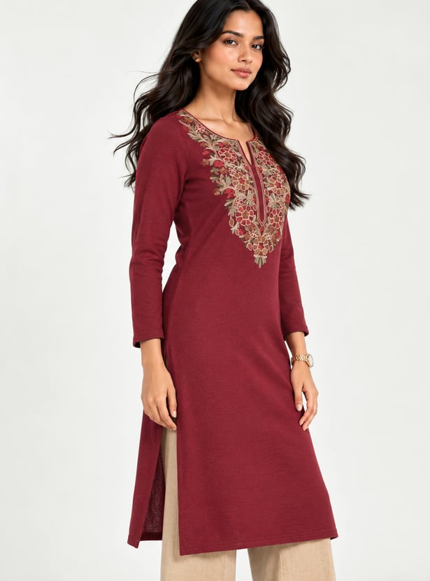 Women Embroidered Straight Winter Kurta