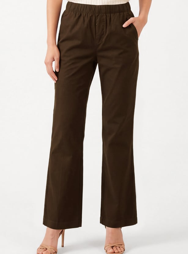 Women Flared Pull-On Pants