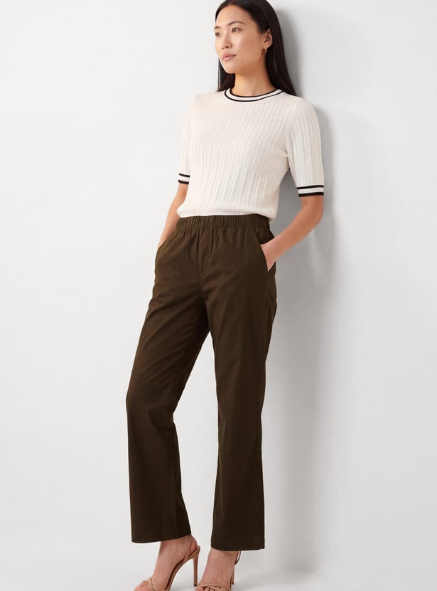 Women Flared Pull-On Pants