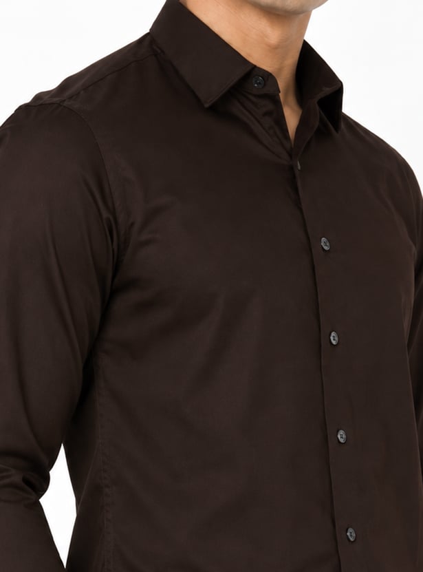 Men Solid Slim Fit Shirt