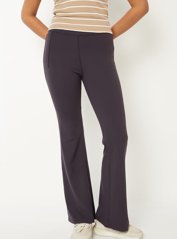 Women Athleisure Flared Tights