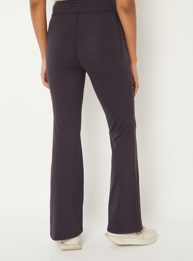 Women Athleisure Flared Tights