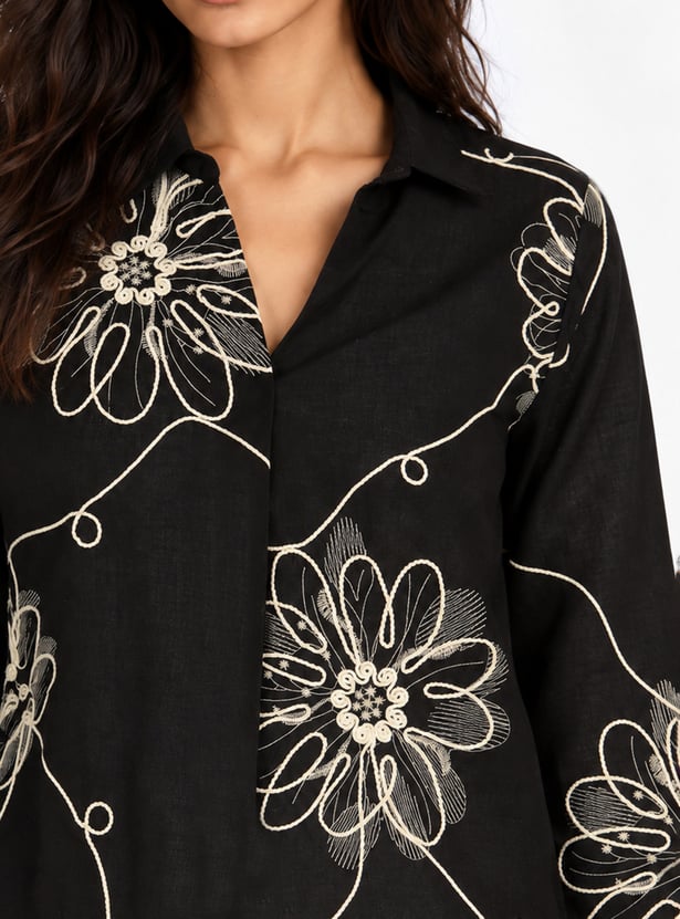 Women Embroidered Tunic