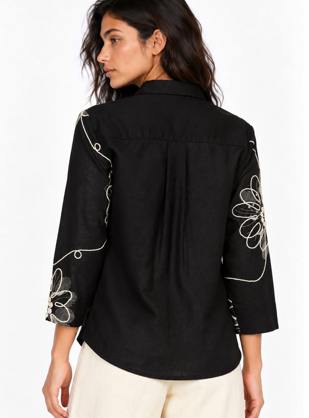 Women Embroidered Tunic