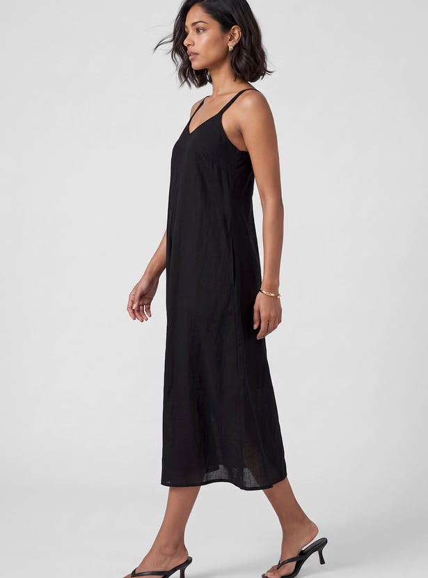 Women Solid A-line Dress