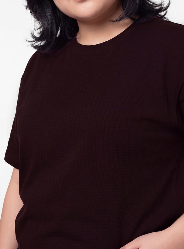 Women Textured T-shirt