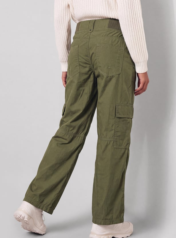 Men Solid Cargo Jeans High Rise