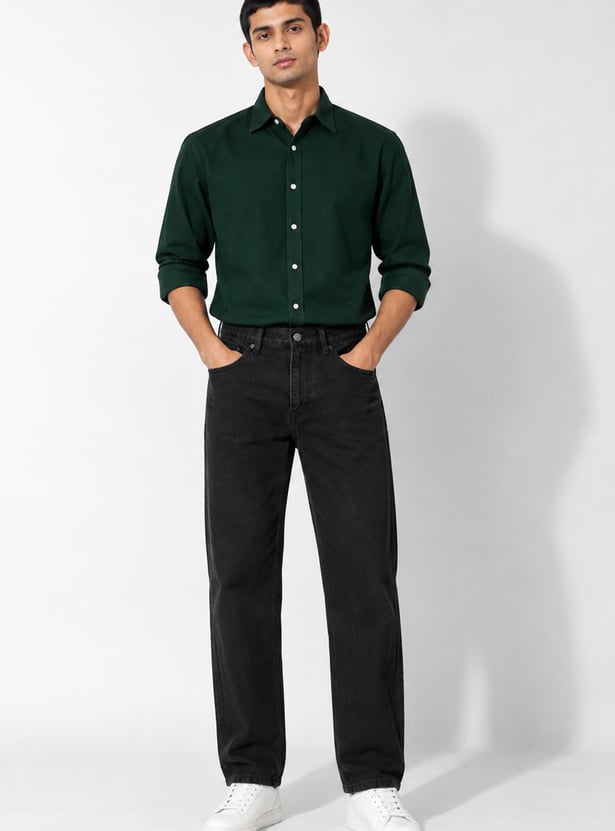 Men Solid Regular Fit Shirt