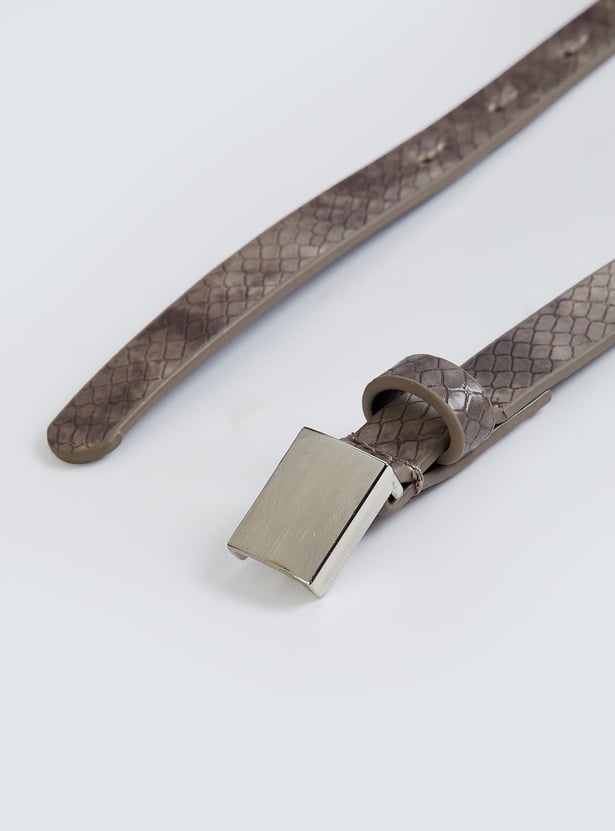 Women Textured Belt
