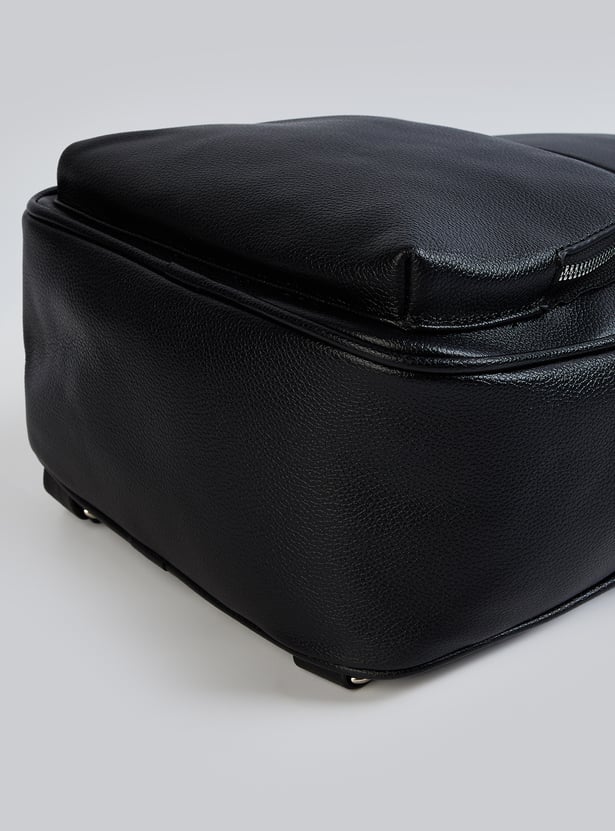 Women Textured Backpack with Coin Pouch