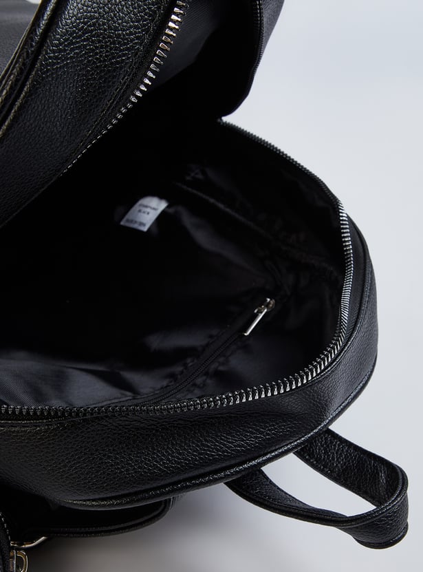 Women Textured Backpack with Coin Pouch