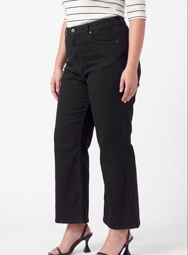 Women Solid Flared Jeans