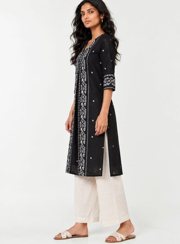Women Ethnic Print Straight Kurta