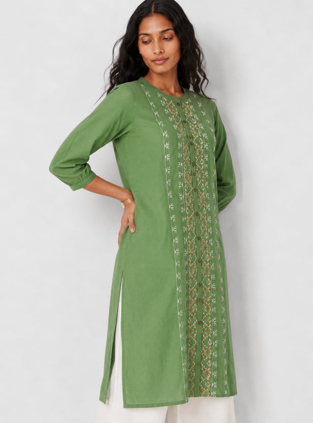 Women Embroidered Straight Kurta