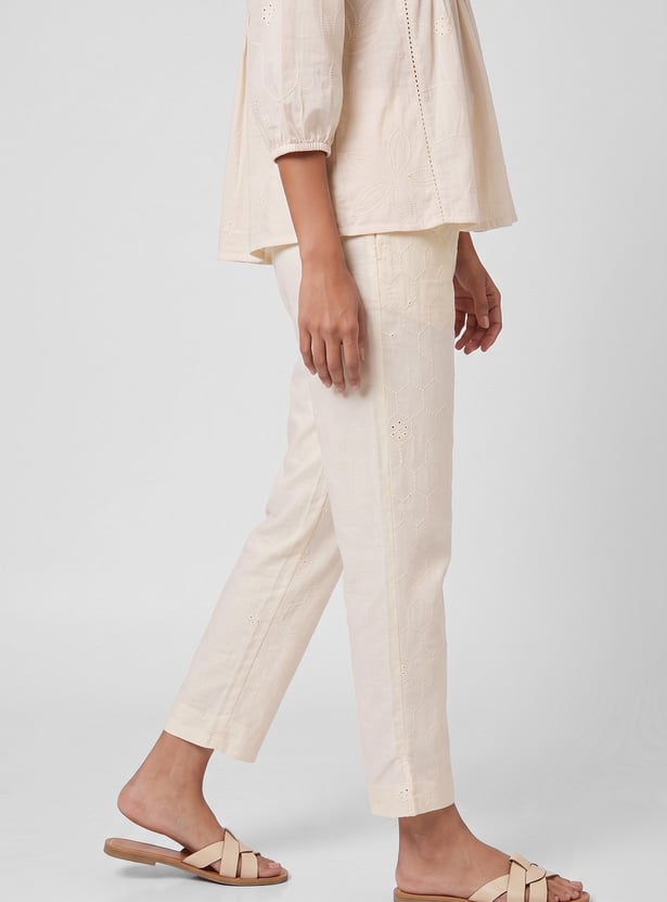 Women Embroidered Straight Pants