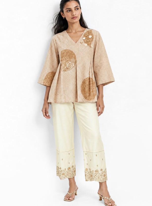 Women Embroidered Hem Palazzos