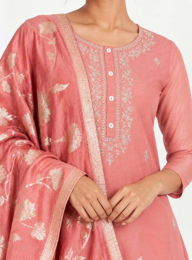 Women Embroidered Straight Kurta Set