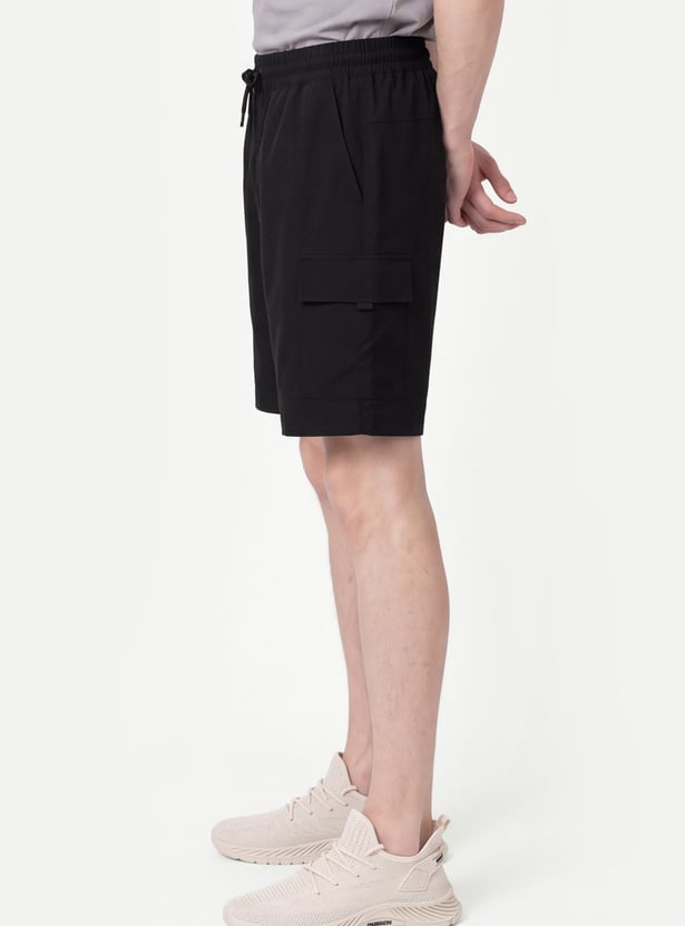 Men Solid Sports Shorts