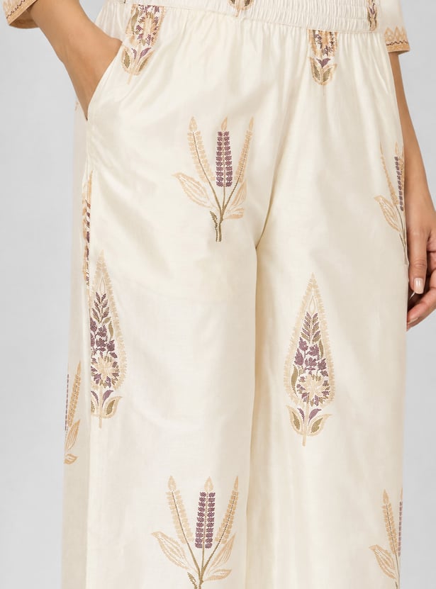 Women Embroidered Kurta Set