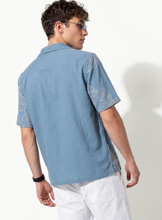 URB_N Men Floral Embroidery Resort Shirt